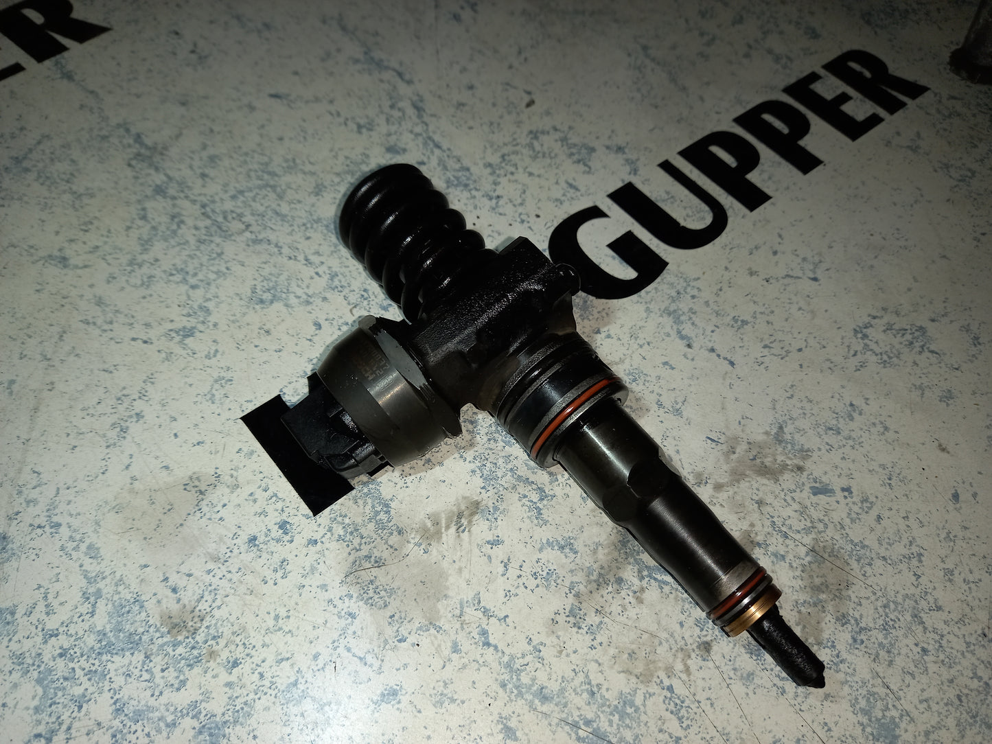 Injektor Pumpedüseelement  Audi A3 8P BJ 2003-2013  1.9 TDI BKC 038130073AG