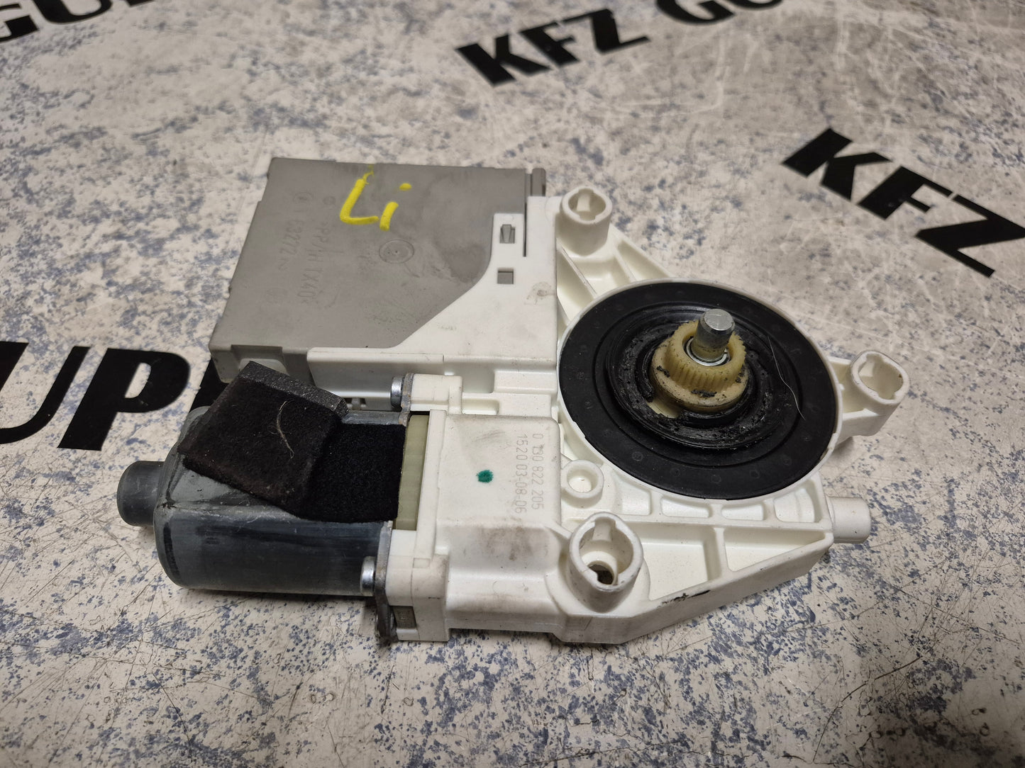 Fensterhebermotor Links Vorne Audi A3 8P 8P0959801A
