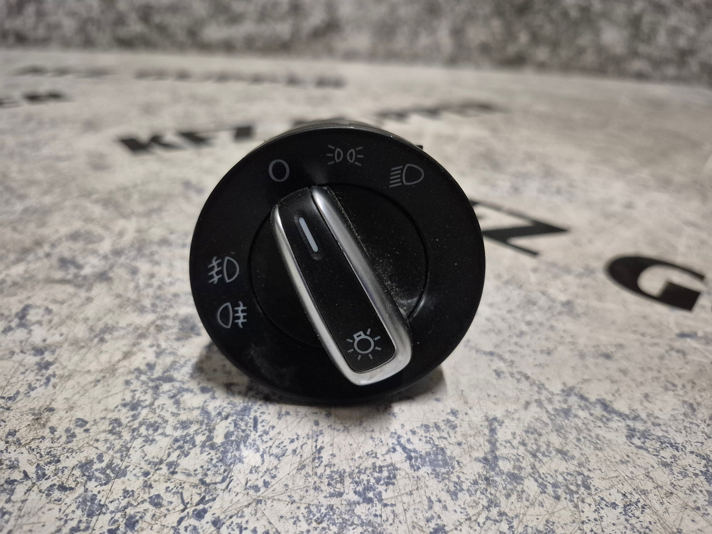 Lichtschalter mit Nebelscheinwerfer VW Polo 6R BJ 2010-2017 6R0941531G