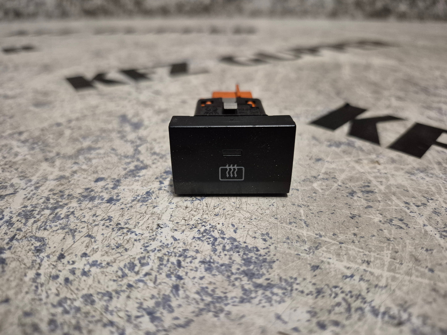 Schalter Heckscheibenheizung VW Polo 6R BJ 2010-2017 6R0959621