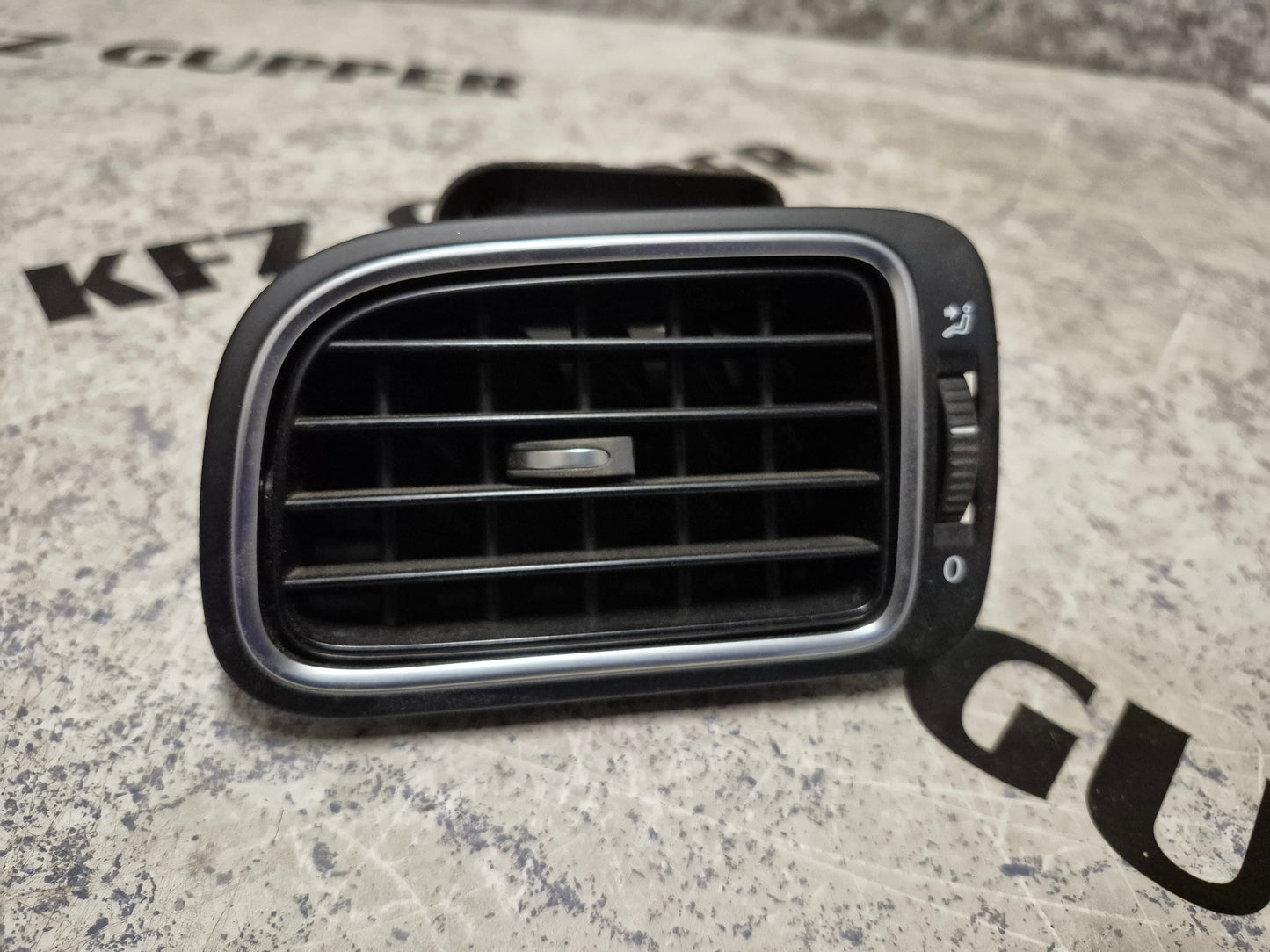 Lüftungsgitter Luftausströmer VW Polo 6R BJ 2010-2017 6RF819703A