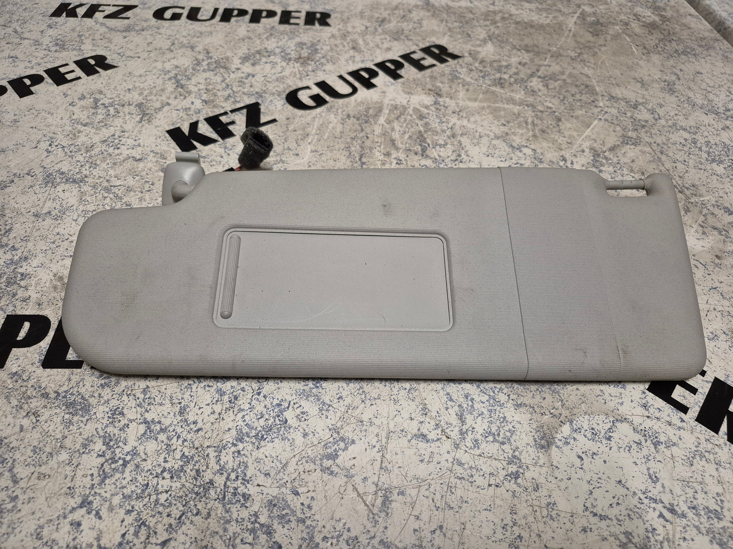 Sonnenblende Fahrerseite VW Polo 6R BJ 2010-2017 6R0857551