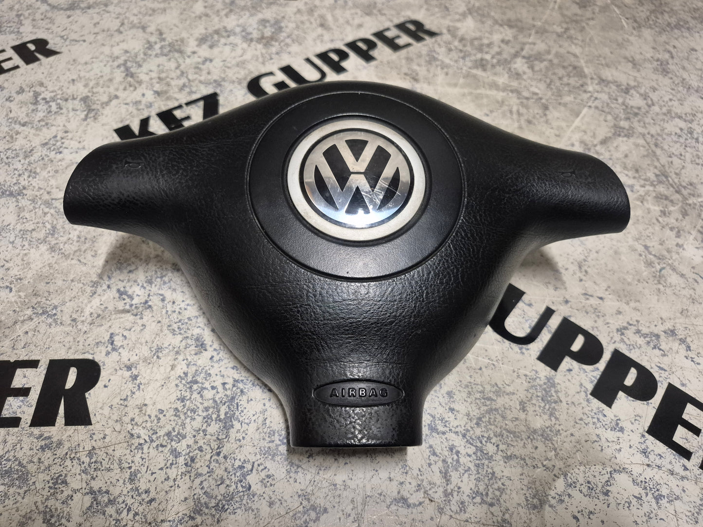 Fahrerairbag VW Golf 4 BJ 1997-2008 3B0880201