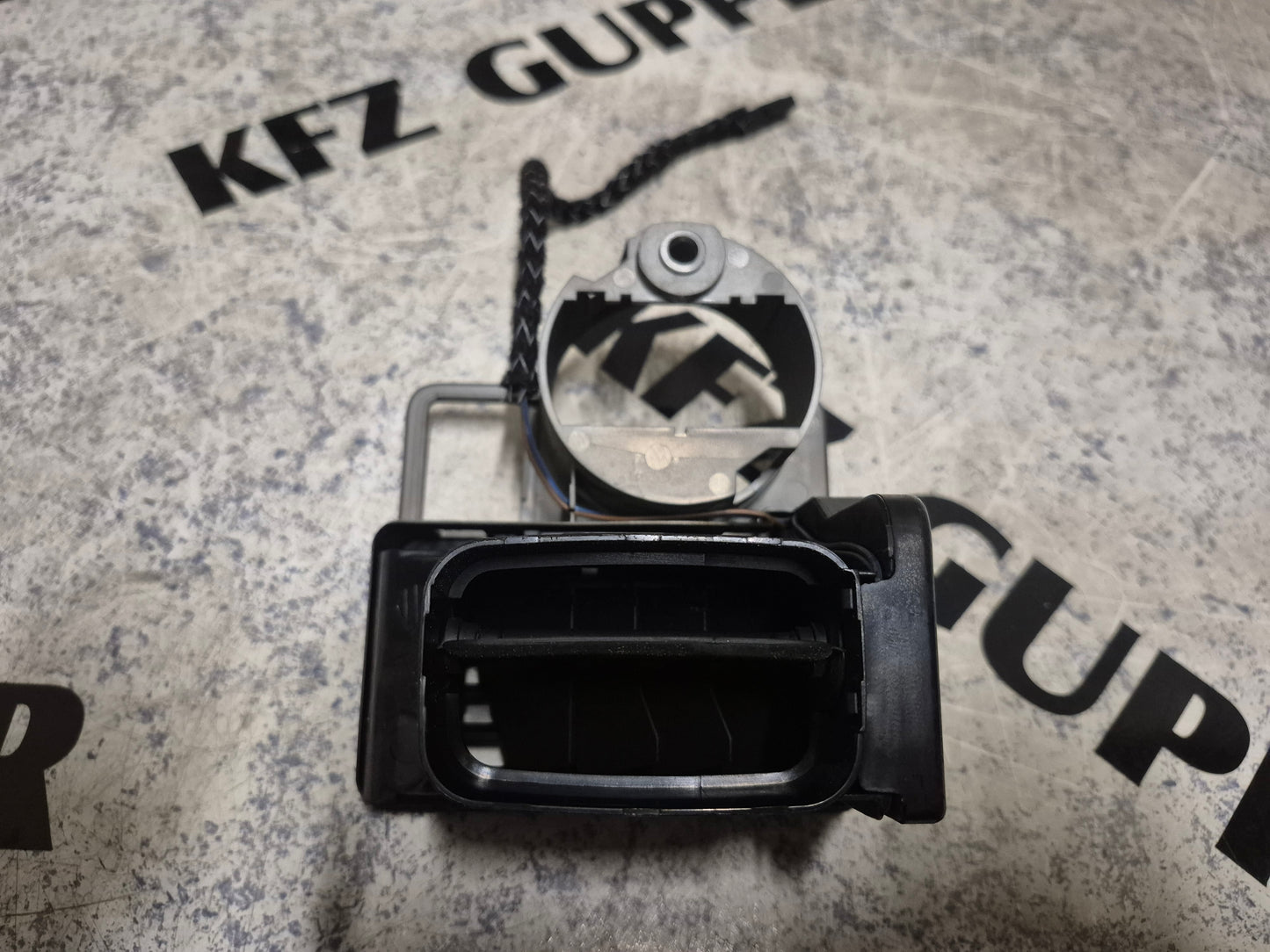 Luftdüse Luftausströmer Links VW Golf 4 BJ 1997-2008 1J1819703E