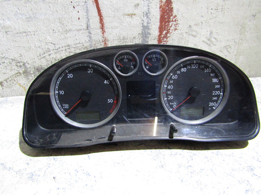 Kombiinstrument Tacho VW Passat 3BG 3B0920847E