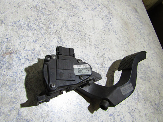 Gaspedal Potentiometer VW Passat 3BG 1.9 TDI 8D1721523F