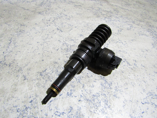 Injektor Pumpedüseelement Einspritzdüse 1.9 TDI 105 PS BLS 038130073BN