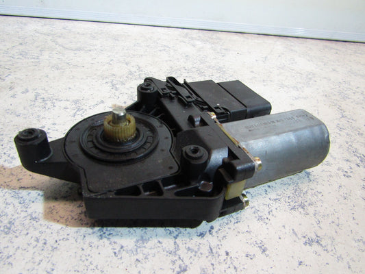 Fensterhebermotor 3B9839752AT